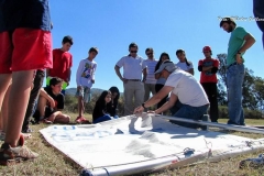 Enseñando a armar la vela